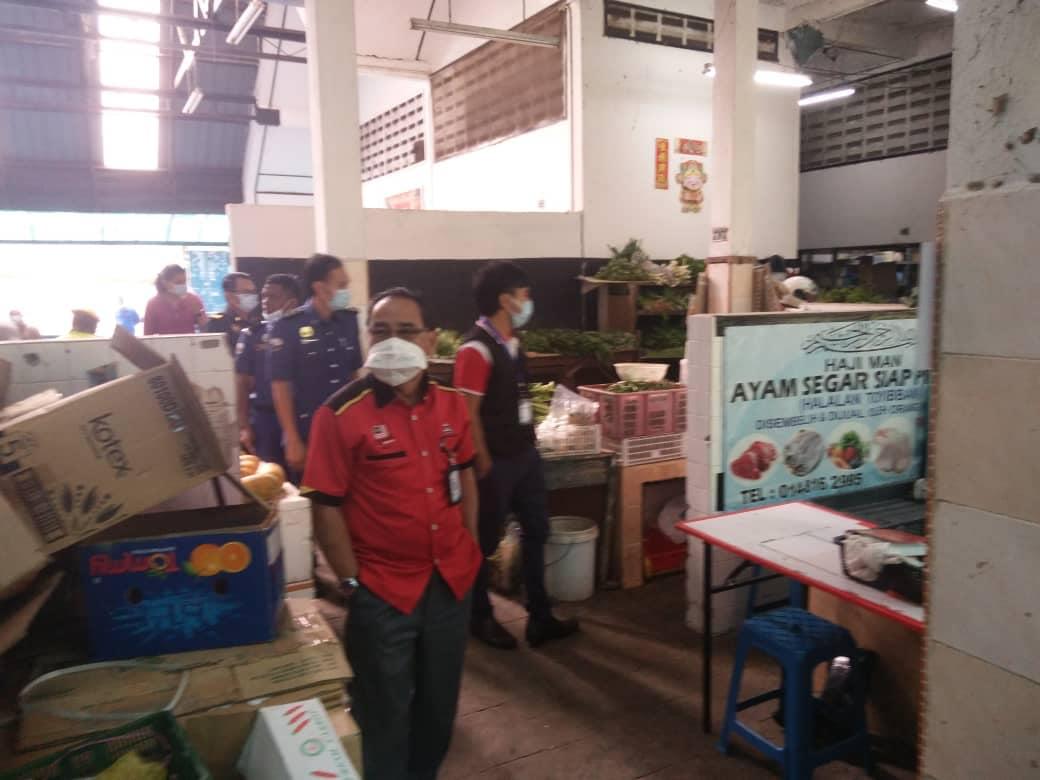 PEMERIKSAAN PASUKAN PEMANTAUAN PKPB DI DAERAH CAMERON HIGHLANDS